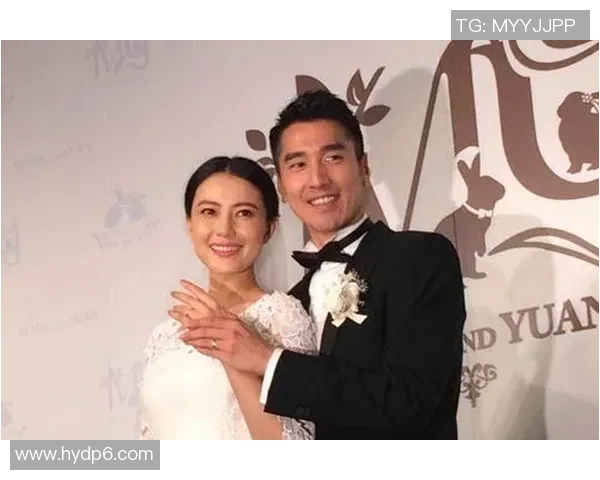 足球明星撒狗粮大集锦甜蜜瞬间曝光让人羡慕不已的恋爱故事